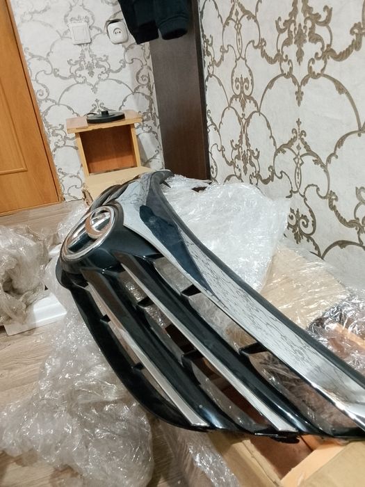 Продам решетку оригинал