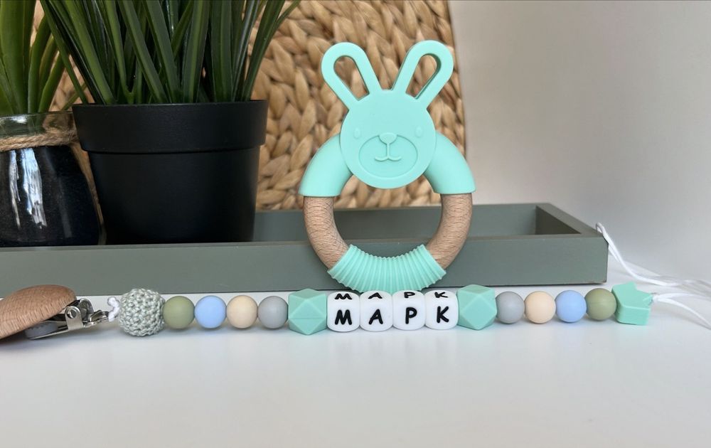 Клипс за биберон; държач; гризалка