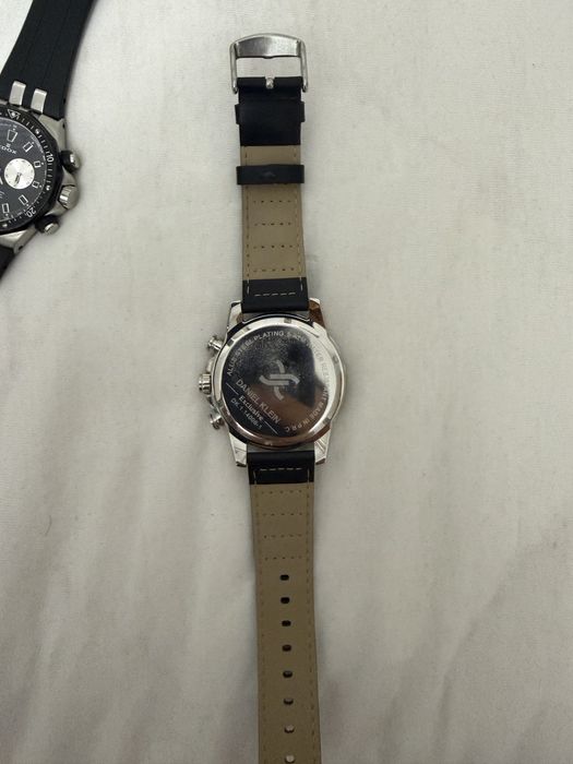 Часы daniel klein