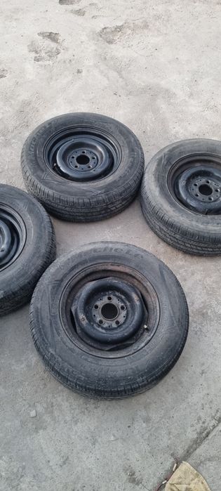 Продаю диски и резина R 14 mercedes, мерседес