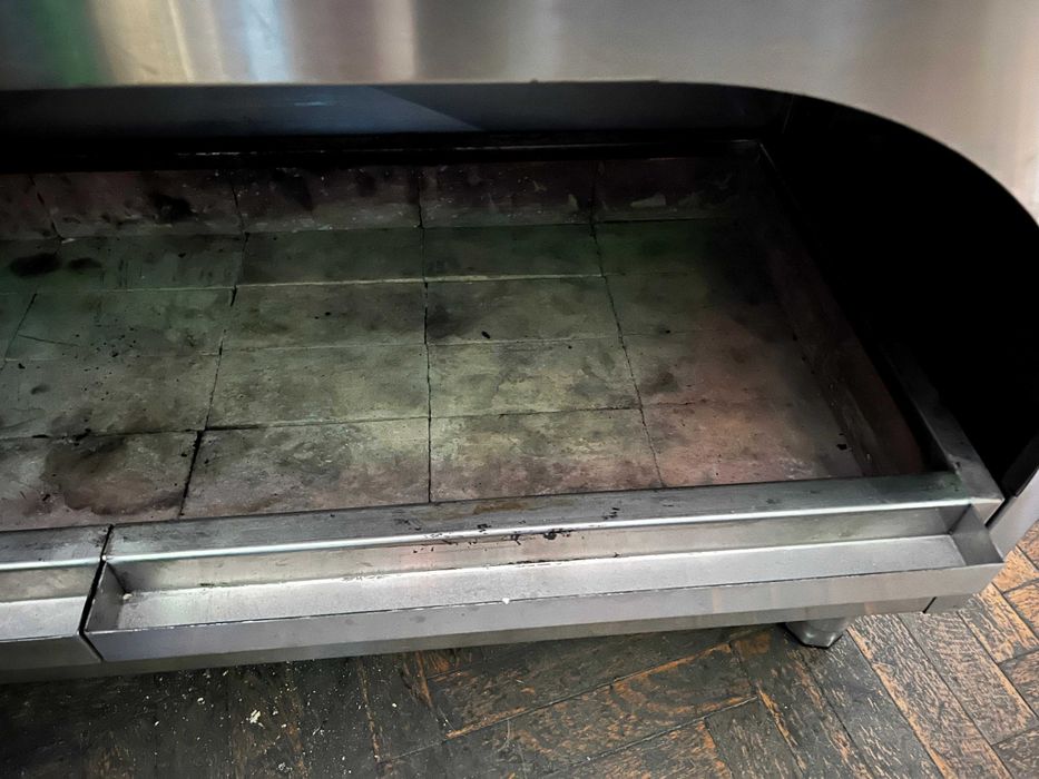 Gratar Inox Pe Carbuni+Hota Cu Motor Ruck