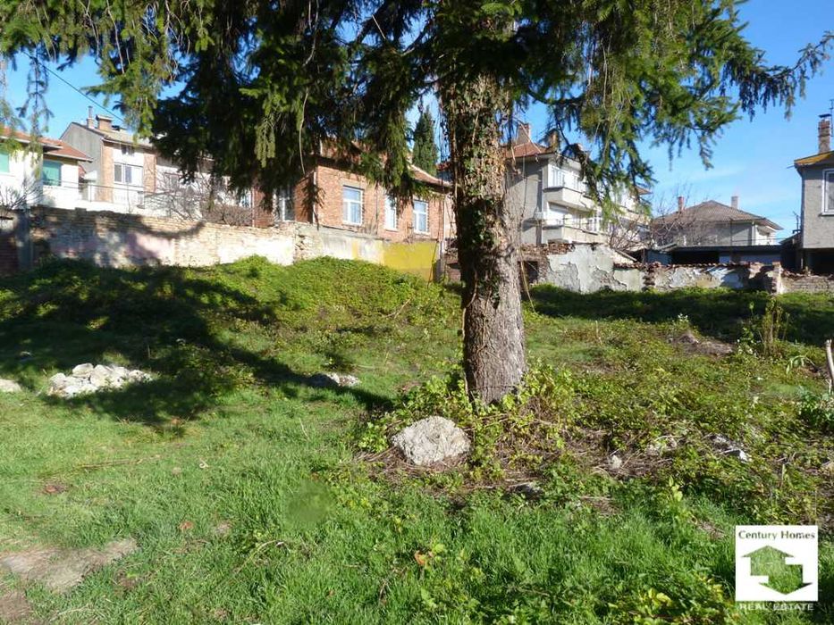 Продава се Парцел в Горна Оряховица - 644 кв.м за 67 €/кв.м - Снимка #2