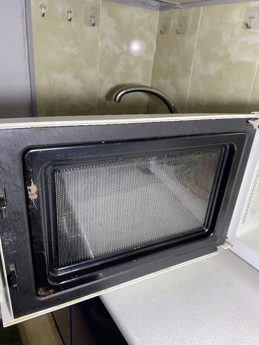 Микроволновая печь