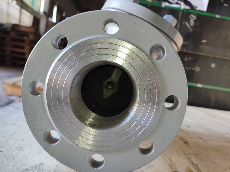 Клапан обратный стальной поворотный фланцевый DN80 PN25