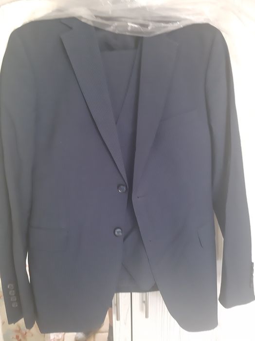 Продам чистый одежду