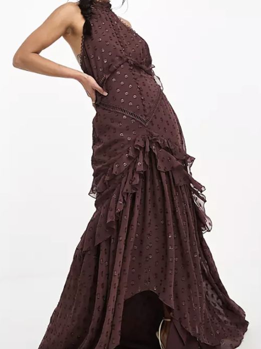 Rochie de seara cu volane