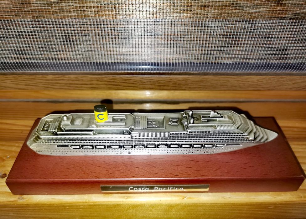 Кораб рядък модел Costa Pacifica 21 см колекция круизни кораби лодки
