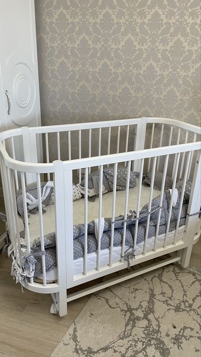 детская кроватка