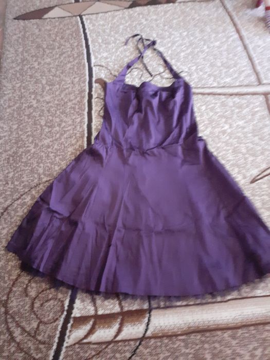 De sezon se vinde ca mi a rămas mica