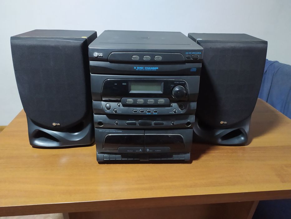 Продам музыкальный центр