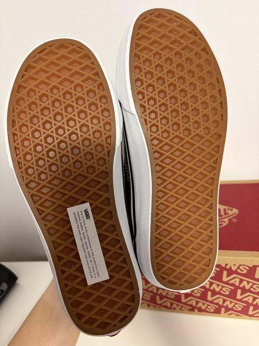 Adidasi Vans Old Skool dama noi