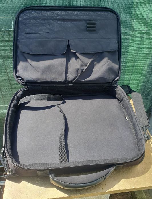 Geanta Laptop/Acte