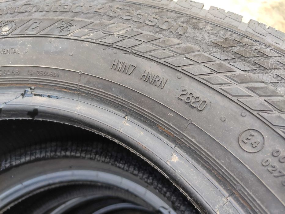 4бр Всесезонни гуми за бус 225 65 16 С - Continetnal