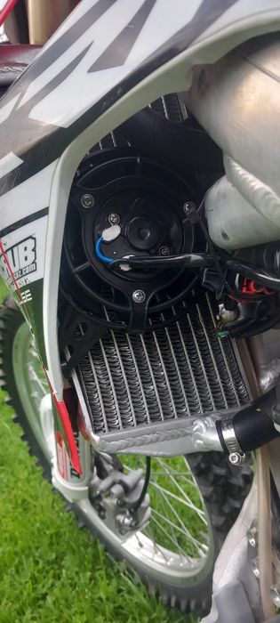 хонда црф 450р  Honda crf 450r