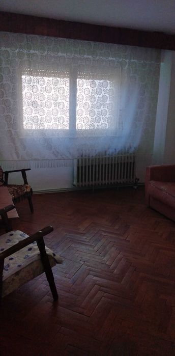 Vând apartament 3 camere, ultracentral