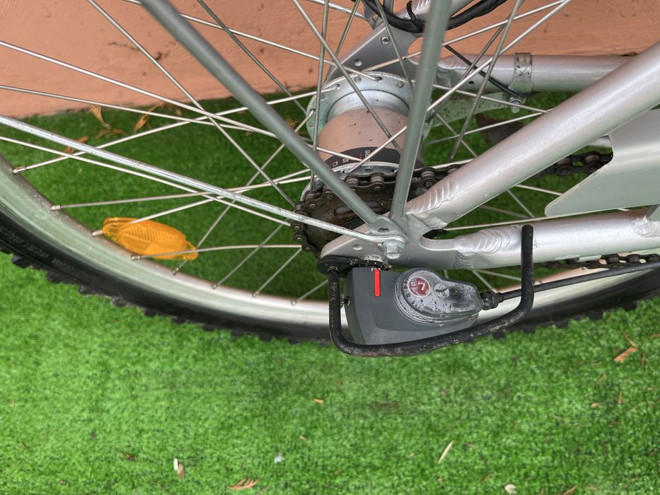 Алуминиев Велосипед CBM 24цола 7скор.Вътрешни