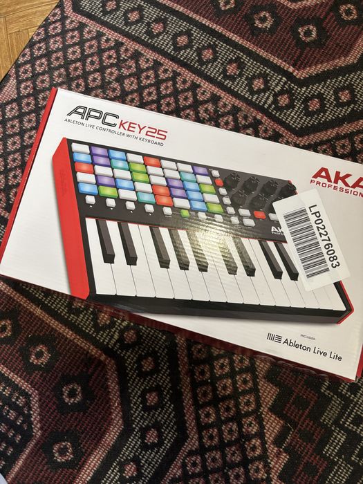 Контролер Akai