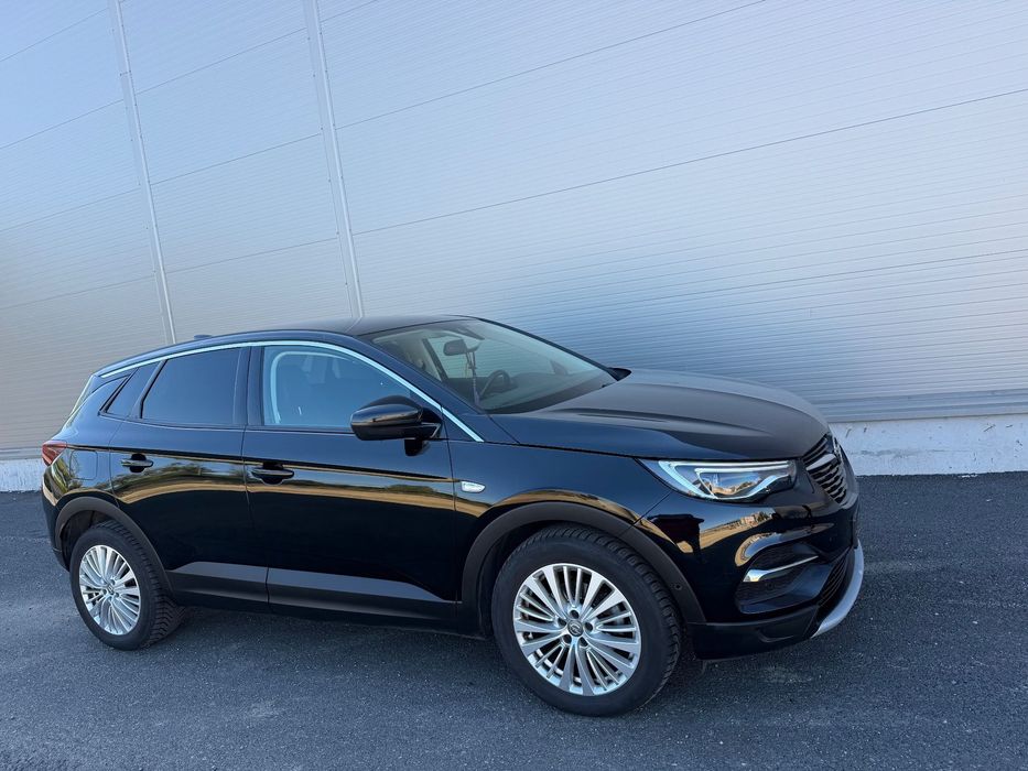 Opel Grandland X Opel Grandland X 2018 • 1.2 Benzină • Automată • Foarte bine echipată