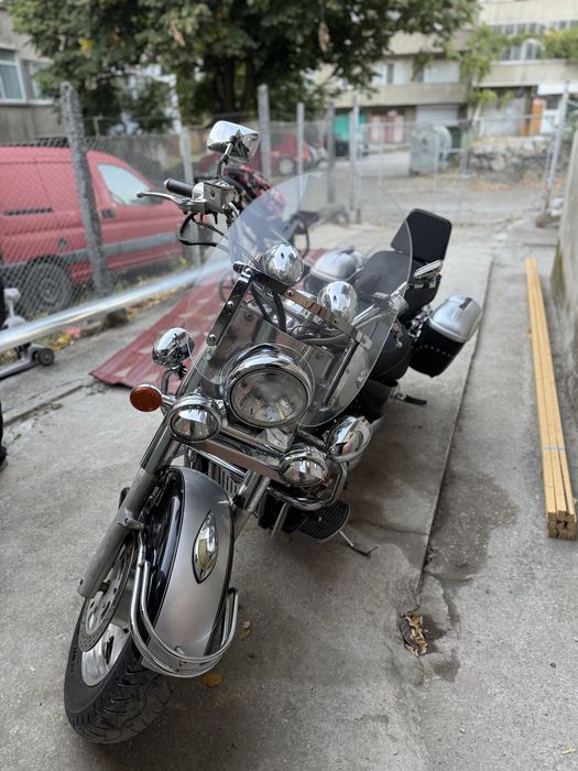 Suzuki Intruder 1500LC