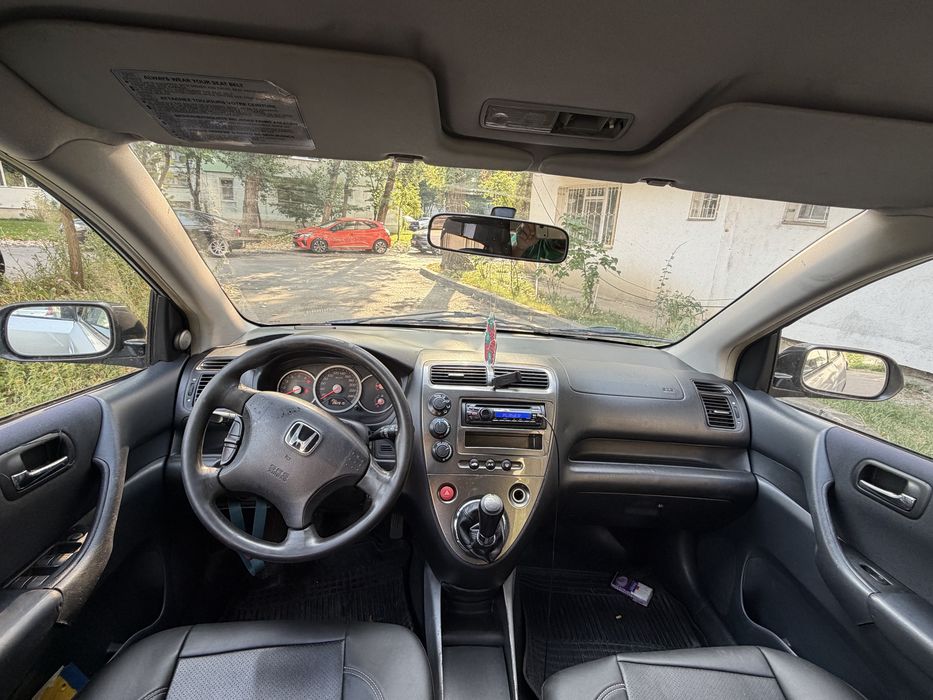 Honda civic 1.6 benzina an 2005