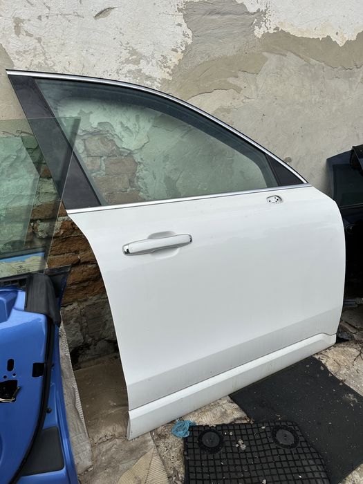 Usa dreapta / Portiera dreapta fata Volvo XC90 2016-2022