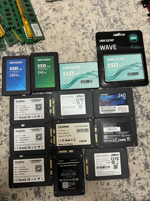 жесткий диск SSD M2. HDD