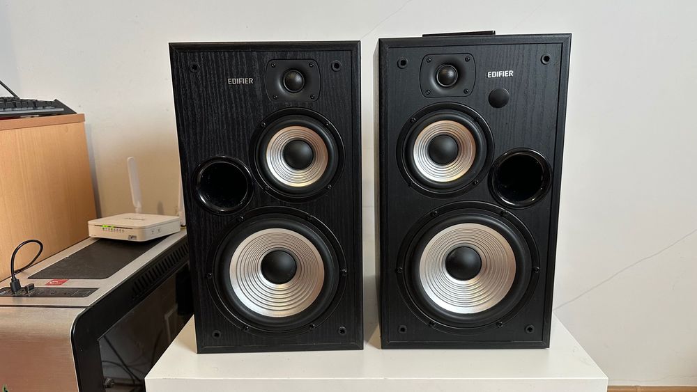 Тон колони Edifier R2730DB