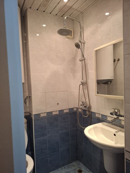 Дава се под наем Двустаен апартамент в Бургас, Славейков - 50 кв.м за 448.8 € - Снимка #7