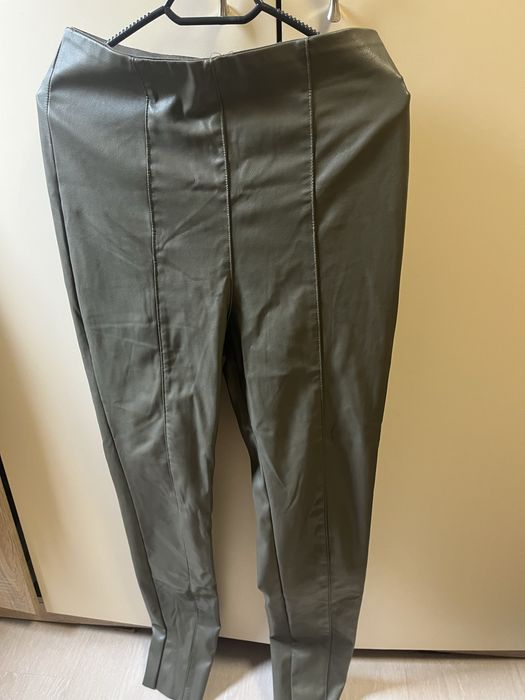 Тъмно зелен Кожен Панталон