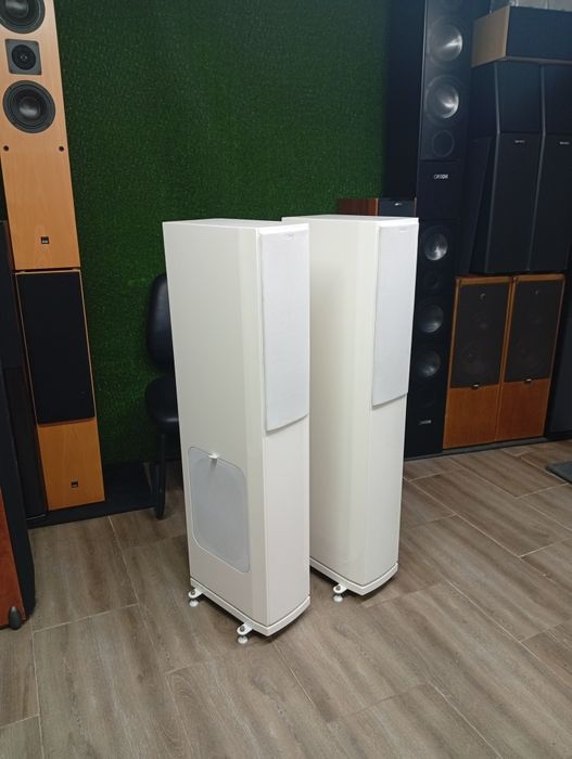 Тонколони JAMO S-606 White piano liqueur