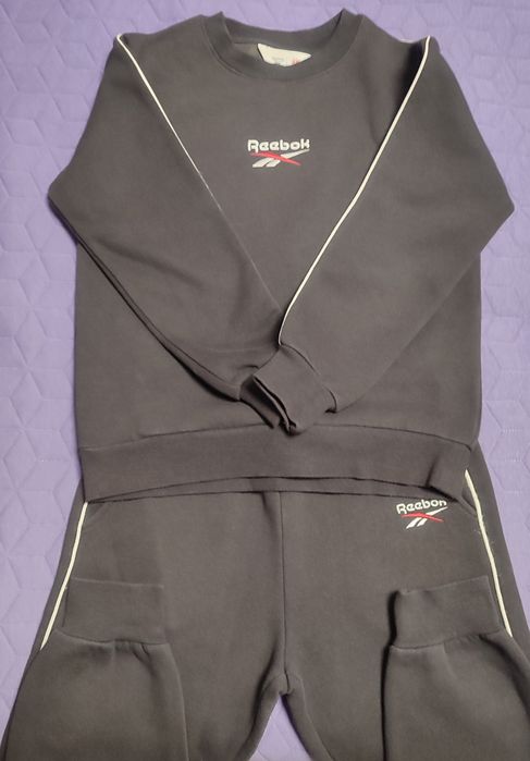 Ватиран спортен комплект за момче