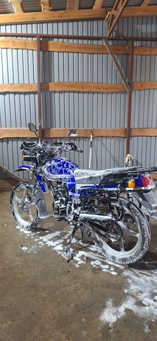 Продам мотоцикл YAQI 200