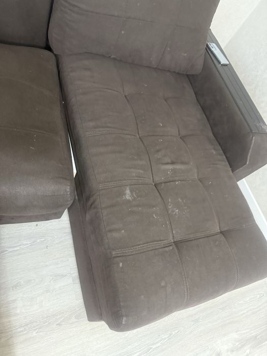продам диван для гостиной раскладывается