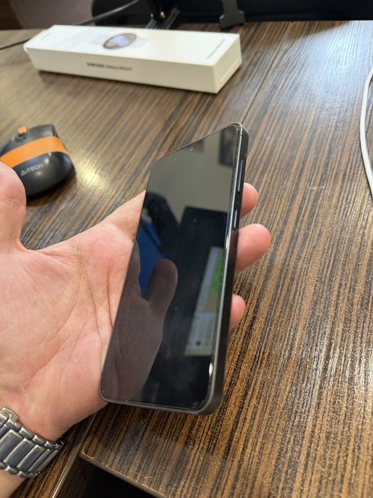 Samsung S24 256г