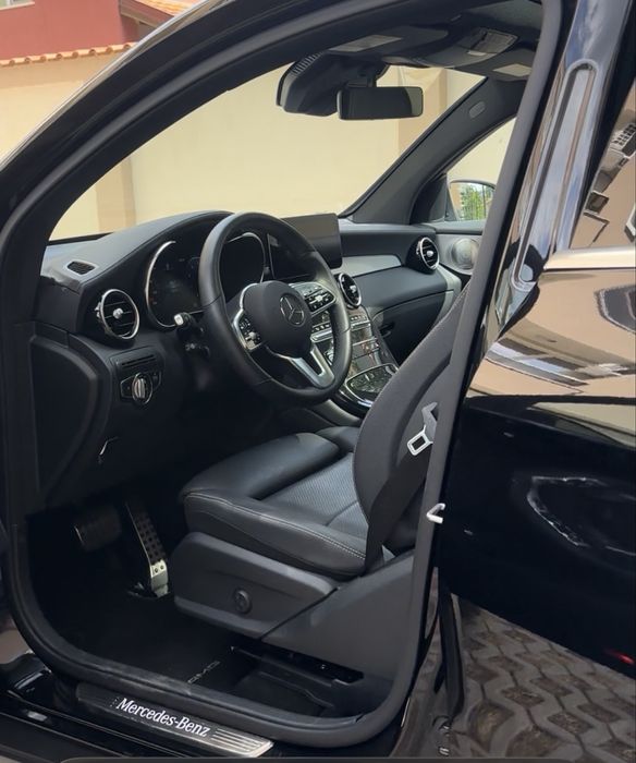 Коли Mercedes GLC под наем за сватба, бал с шофьор