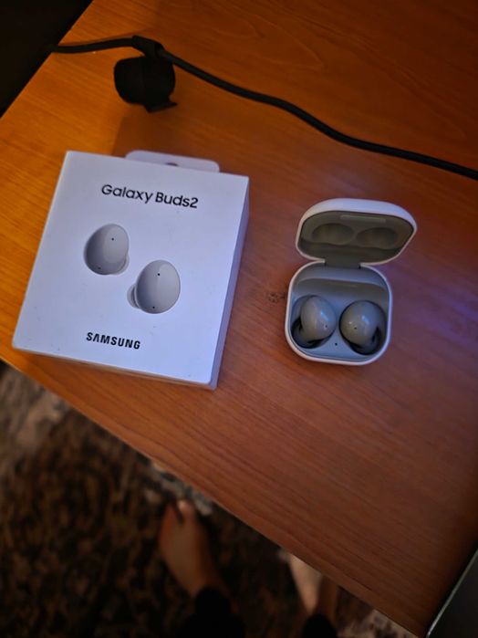 Samsung buds 2 (ПРОБЛЕМ С ДЯСНАТ)