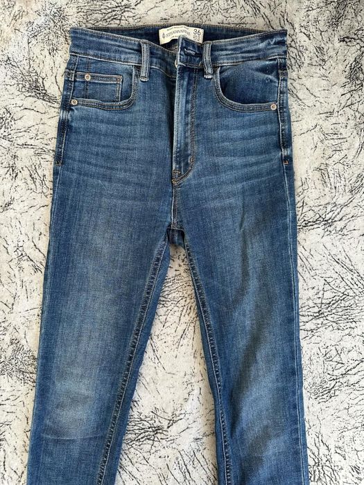 Дънки Stradivarius и Зара