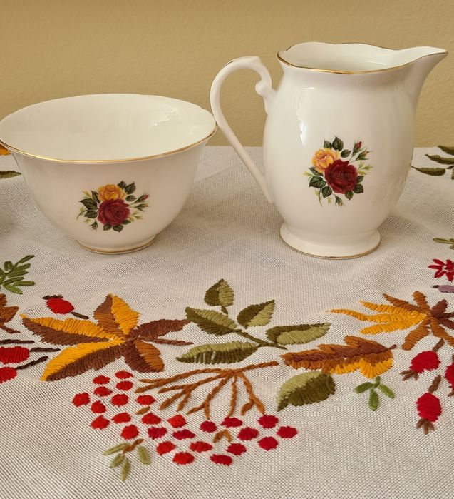 Сет от латиера и отворена захарница