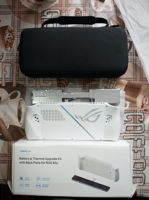 ASUS ROG Ally Z1 Extreme – ca nouă+kit JSAUX accesorii incluse