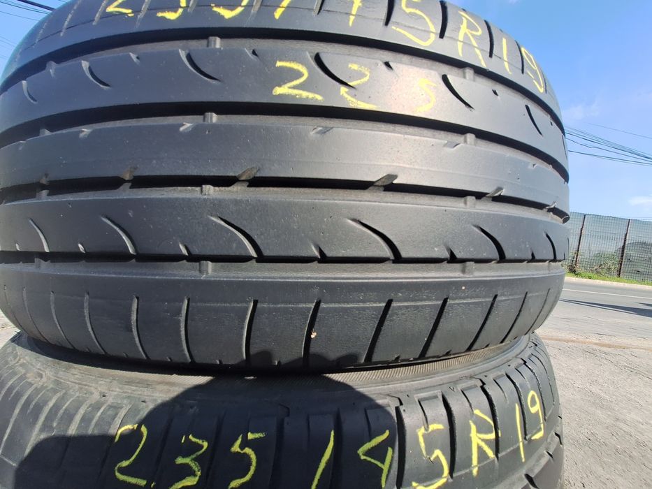 2 anvelope vara 235/45r19 Bridgestone Montaj Gratuit