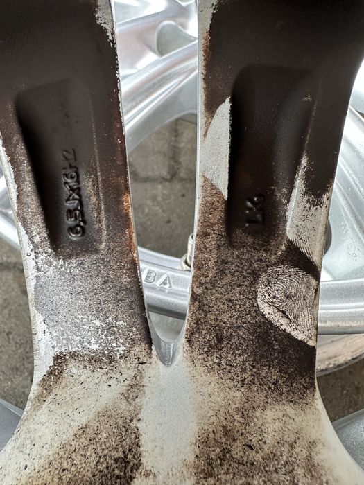 Jante origi 16 5 112 Wv Passat Touran Saran Jetta Golf 5 6 7 8 Skoda S