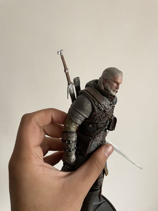 Коллекционная фигурка Ведьмак Геральд