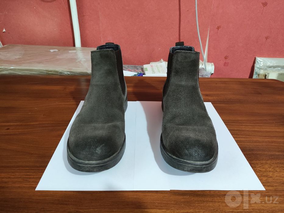 Осенние замшевые ботинки