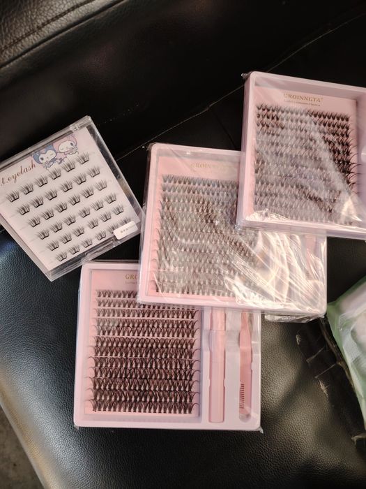 Продам ресницы с клеем