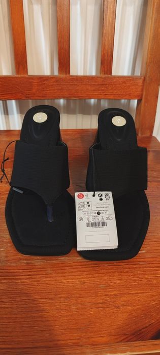 Sandale Bershka măr.39