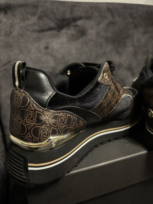 Оригинални обувки на LIU•JO 37 номер