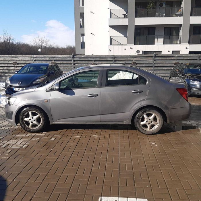 Chevrolet Aveo T300 Sedan