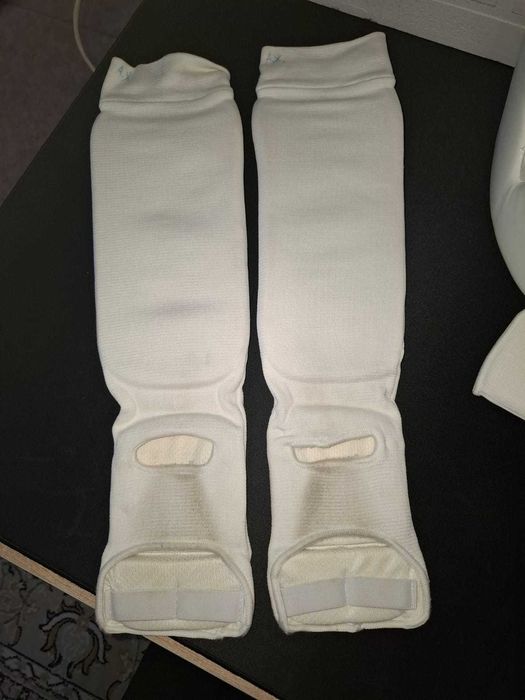 Полная экипировка для каратэ/амуниции + кимано