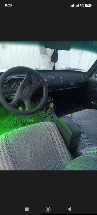 Продам жигули 21011