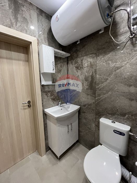 Продава се Двустаен апартамент в Варна, м-т Пчелина - 56 кв.м за 2179 €/кв.м - Снимка #10